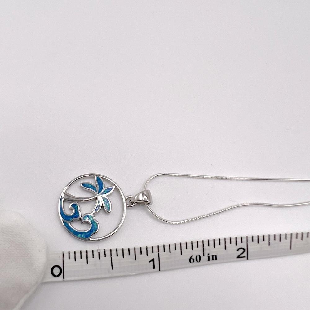 .925 Sterling Silver Waves and Palm Tree Necklace - Picture 14 of 16